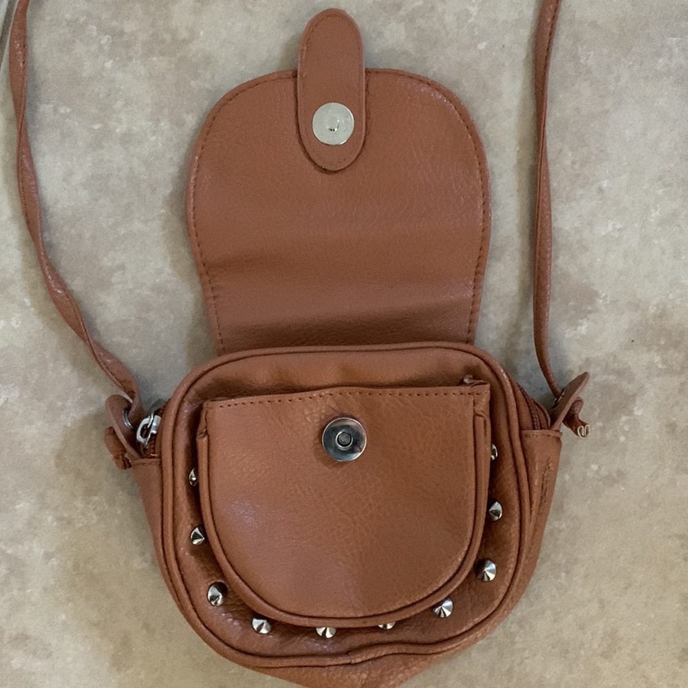 Studded Purse - Picture 4 of 5